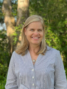 Nhe Headshot Nhe Headshot